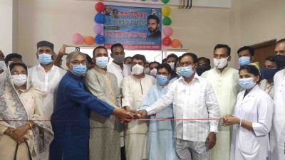 বাগেরহাট সদর হাসপাতালে আইসিইউ তিন শয্যা দিলেন শেখ তন্ময়